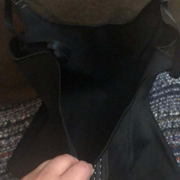 Brand new faja - Picture 10 of 12